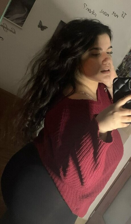 コスプレ フェムボーイ オンリーファンズ ポルノ 写真