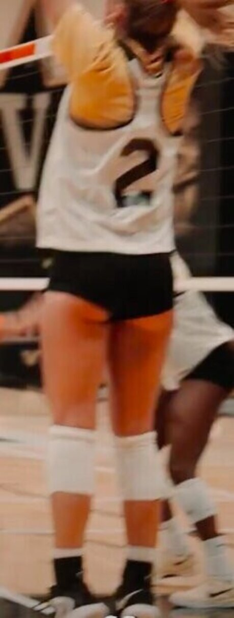 Taryn DeWese セックススター 写真