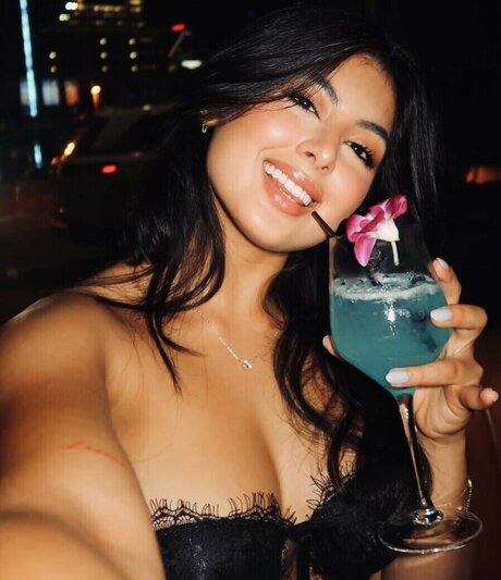 Valeria Guerra 完璧なモデル 写真