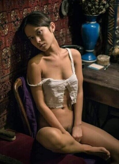 エモな痴女オンリーファンズ 美しい 写真