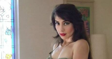 Bella De La Vega 最高のスター ギャラリー