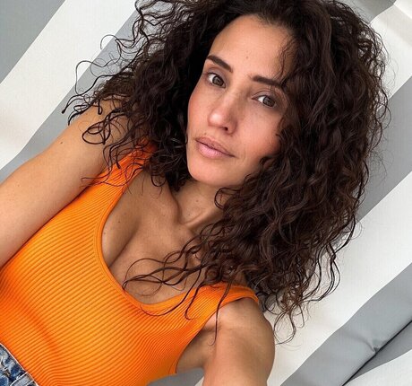 Nadine Menz アートスター ギャラリー