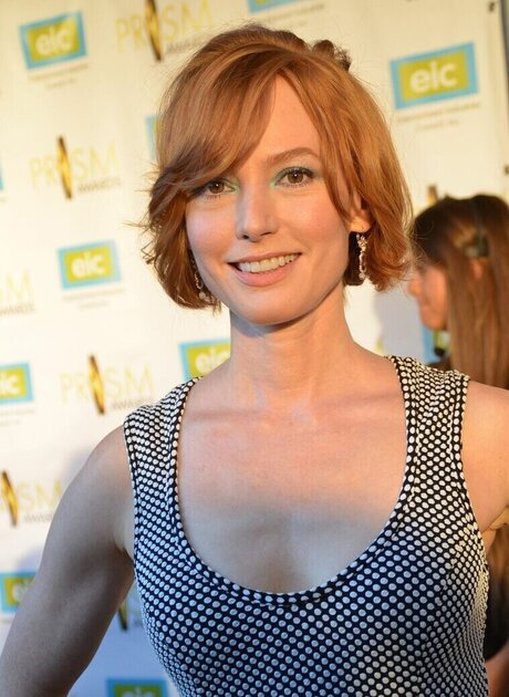 Alicia Witt ポルノスター 美しい 写真