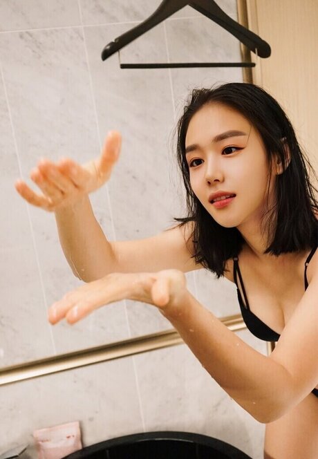 Tガールオンリーファン 裸 画像