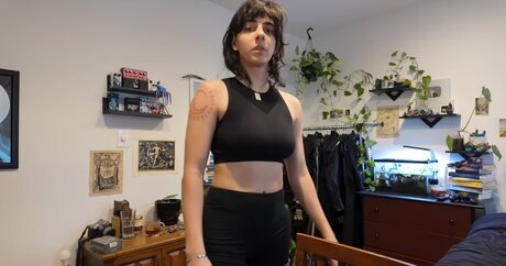 Cascina Caradonna ヌードモデル 写真