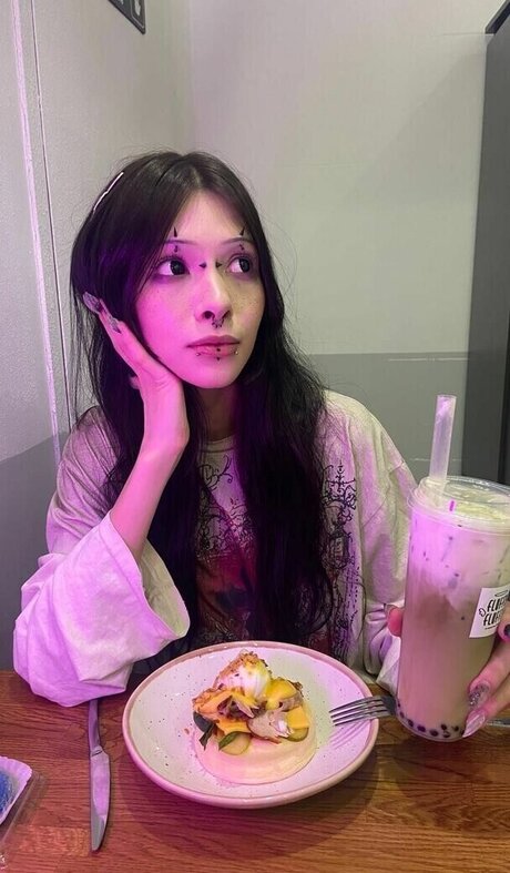 UrShadowAngel 美しい女優 写真