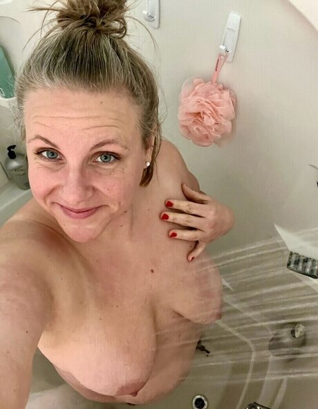 乳首オーガズム オンリーファンズ 無料ポルノ アーカイブ