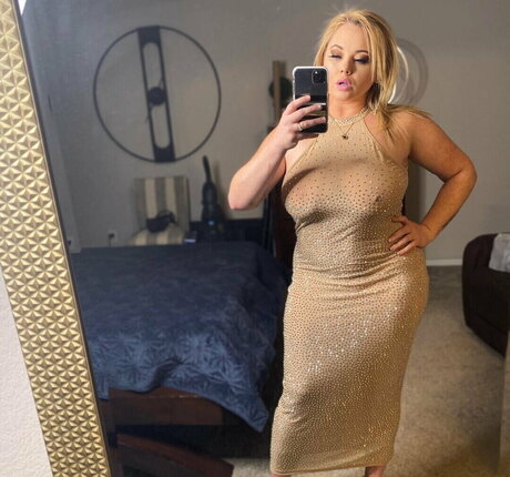 Katrina Thicc 無料のポルノスター 画像