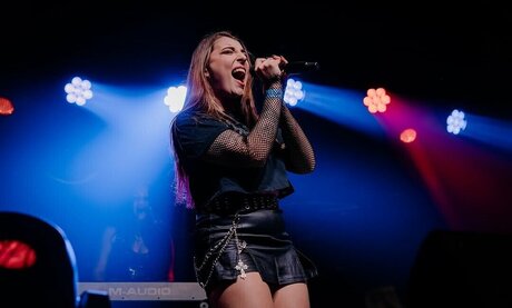 ぽっちゃり妊婦オンリーファンズ アート裸 アーカイブ