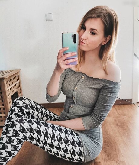 Inzaynia ポルノスター 画像