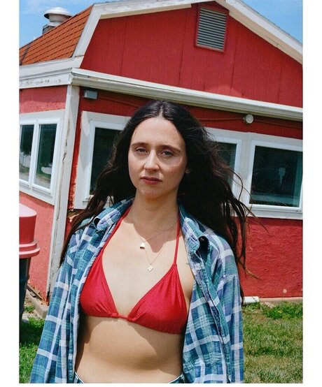 Katie Crutchfield 高品質女優 写真