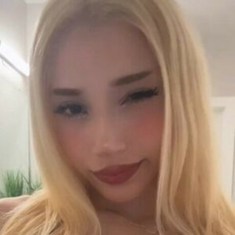 xoxo yura 美しいモデル 画像