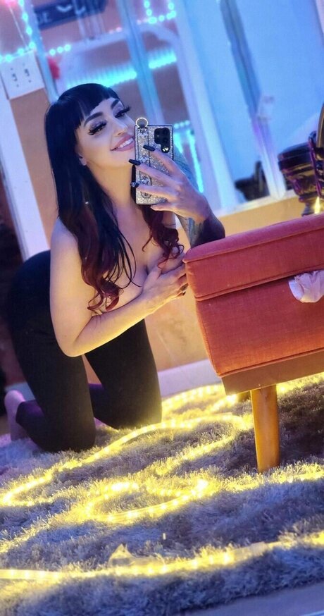 Ashley Dawn Lybarger 最高の女優 写真