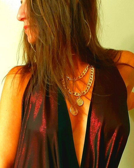 Petite Vixen ヌードモデル 写真