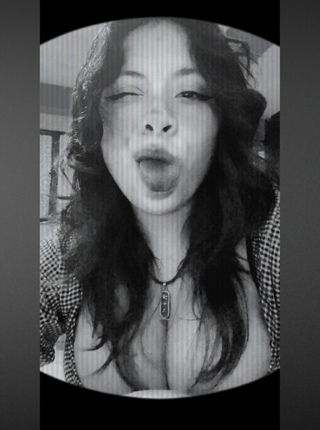 Smeralda 最高の女優 写真