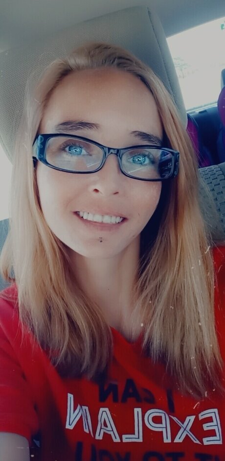 Kendall DeBusk xxx女優 ギャラリー