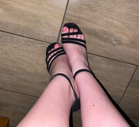 大きなプッシー唇オンリーファンズ 無料セックス 写真