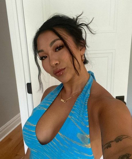 cassyeungmoney エロティックモデル 写真