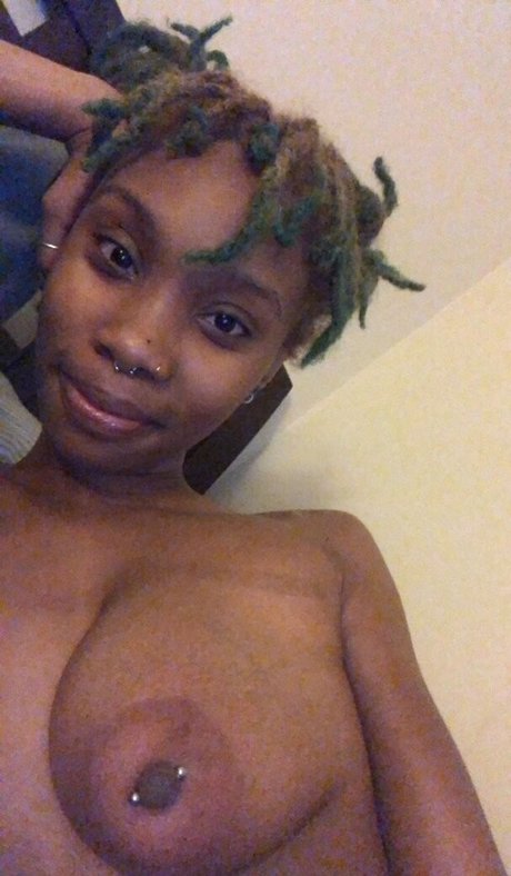 ビーチセックスオンリーファンズ セクシーxxx 画像