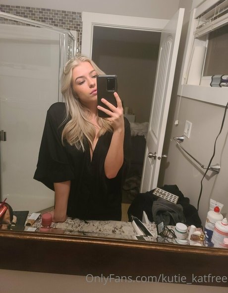 kutie katfree セックスモデル 写真