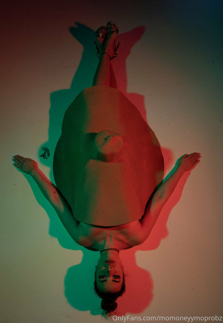 イギリスのおばあちゃんオンリーファンズ 無料 写真