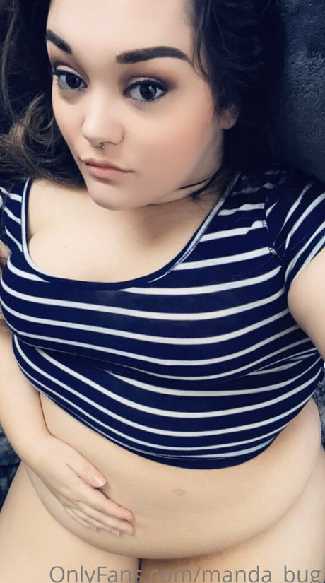 manda bug HDポルノスター 写真