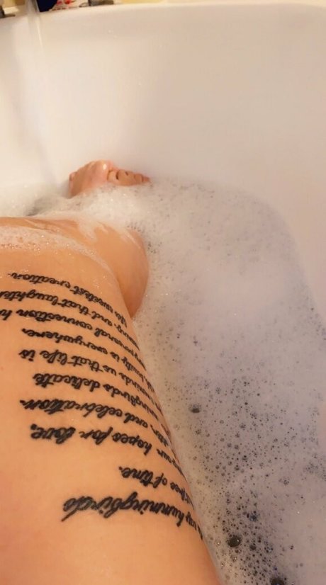 manda bug かわいいポルノスター アーカイブ