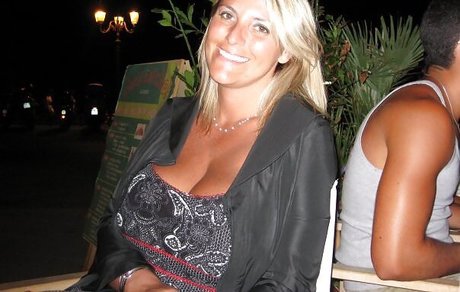 Laura Leonardi ヌードスター 画像