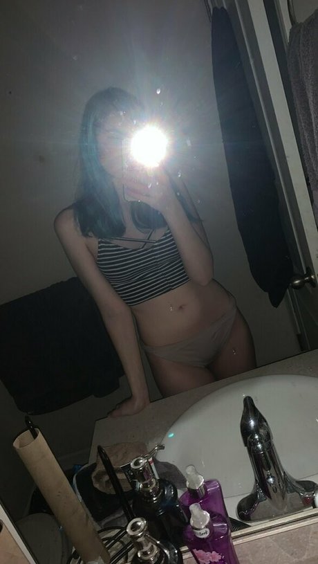 nobinova 独占女優 写真