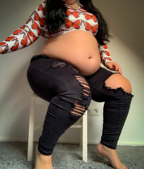 adorethebelly1 ヌードモデル 写真