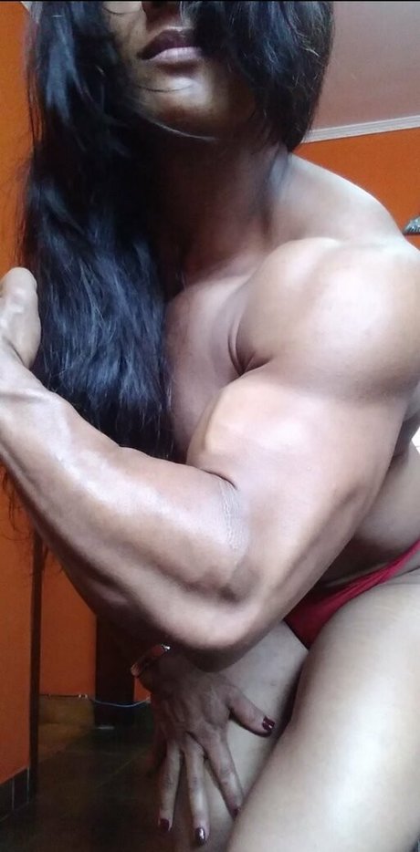 cristtina43 トップ女優 写真