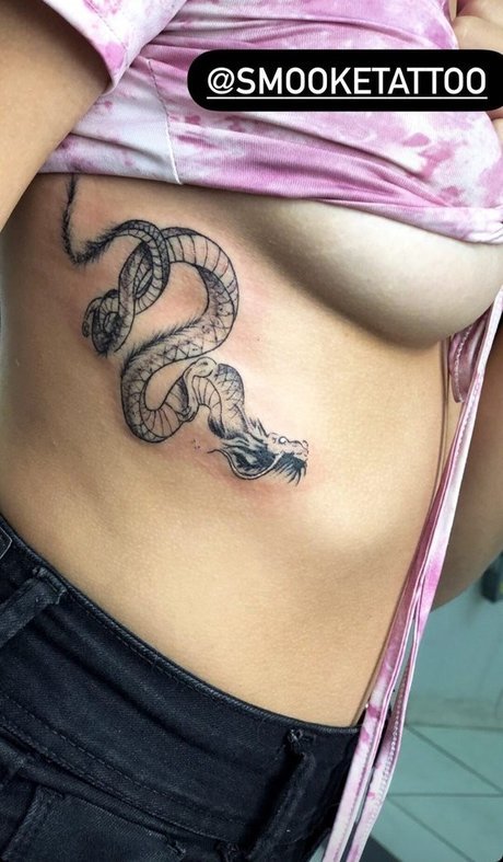 熟女オナニーオンリーファンズ アートヌード ギャラリー