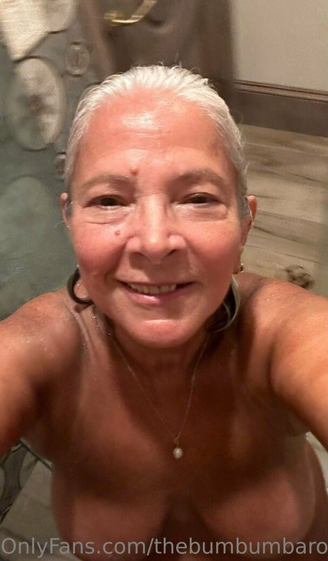 thebumbumbaroness アートモデル 画像