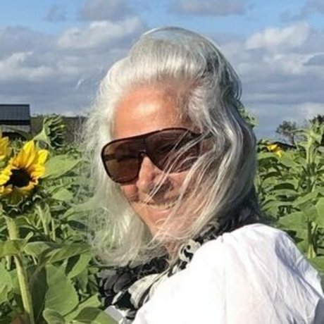 超デブおばあちゃんオンリーファンズ アダルト無料 画像