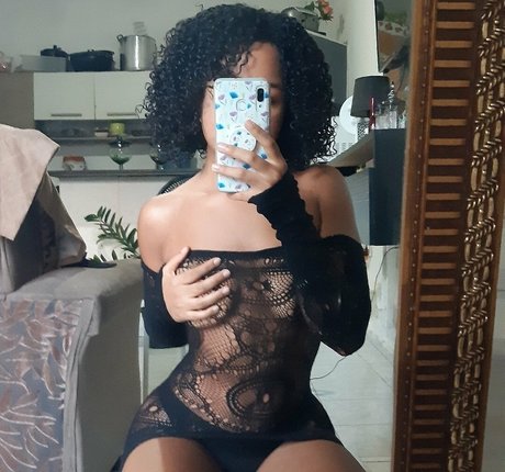 Alice Santa Clara ポルノモデル ギャラリー