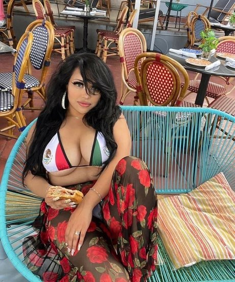 Texas Marie ポルノスター 高品質 画像