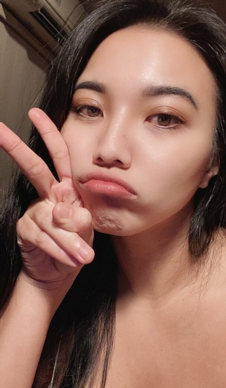 金髪の筋肉オンリーファンズ トップ 写真