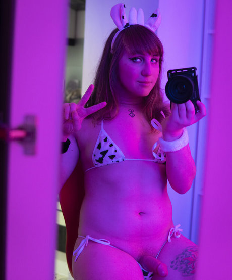 babycatzoey ポルノモデル 画像