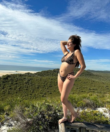 パンストオンリーファンズ セクシー裸 画像