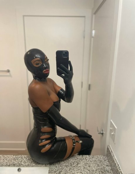 carmencruz 素敵なモデル 写真