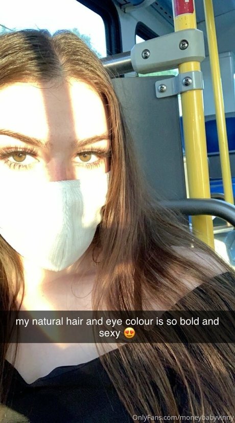 moneybabyvinny 美しいポルノスター 画像