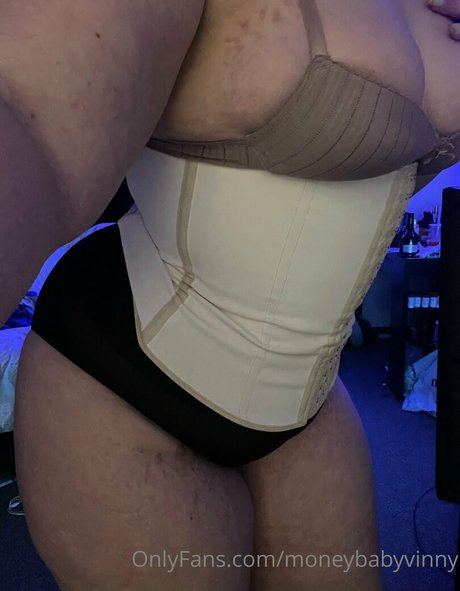 moneybabyvinny スター ヌード 画像