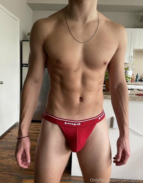 巨乳オナニーオンリーファンズ アダルト 写真