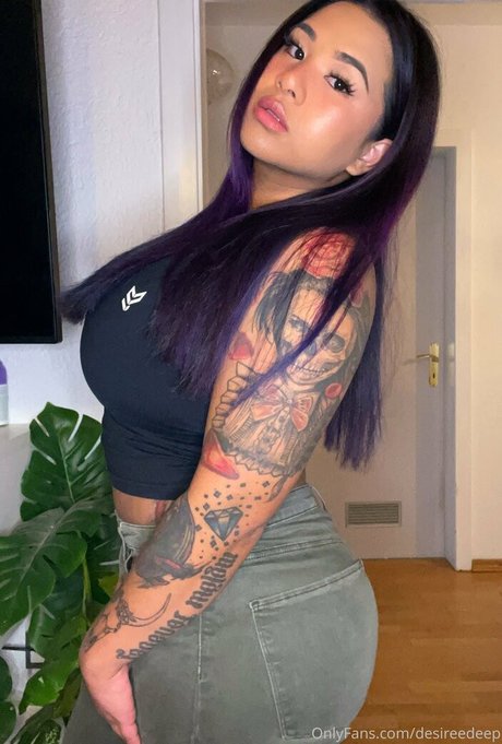 desireedeep アダルトスター ギャラリー