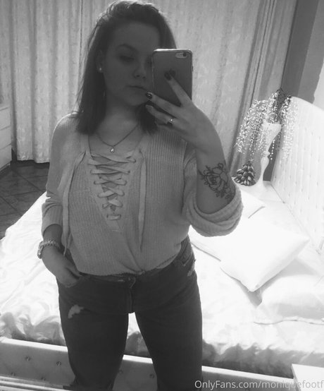 moniiquefox 独占モデル 写真