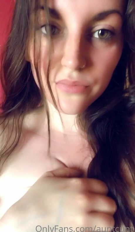 auntcunt トップ女優 画像