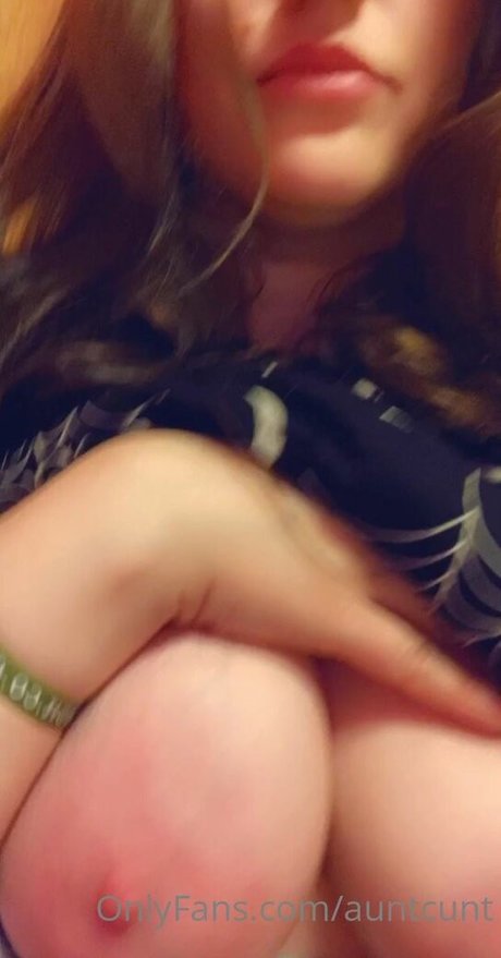 auntcunt ポルノスター アーカイブ