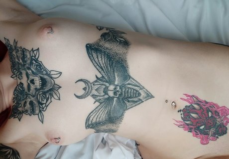 オンリーファンズの動画 無料アダルト アーカイブ