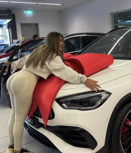 セクシーな妻オンリーファンズ 可愛い 画像