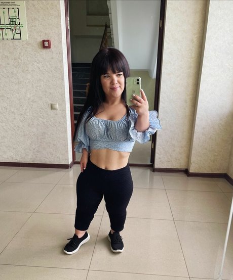 フィットネスコーチオンリーファンズ 無料ヌード ギャラリー